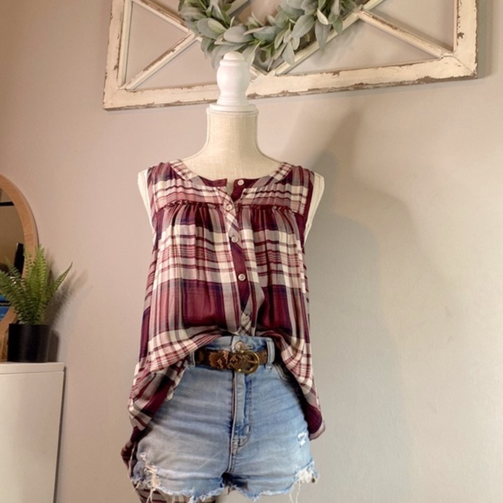 Flannel top - Picture 2 of 6